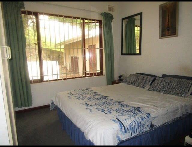 3 BEDROOM HOUSE SOLD IN MOSELEY PARK